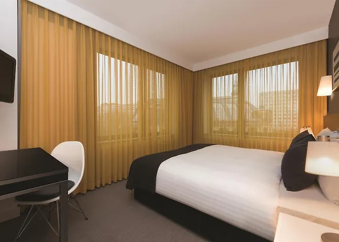 Aparthotel Adina Hackescher Markt 4*