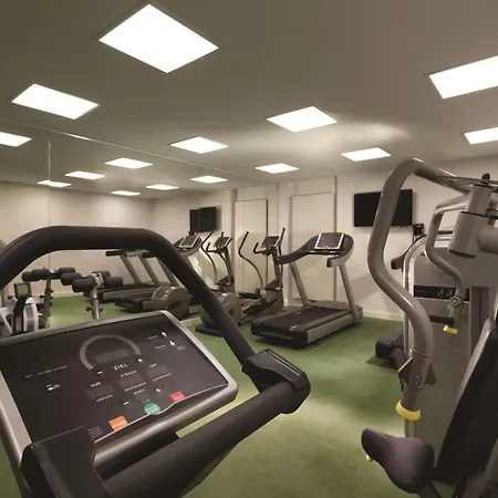 아디나 아파트먼트 하케쉐르 마르크트 베를린