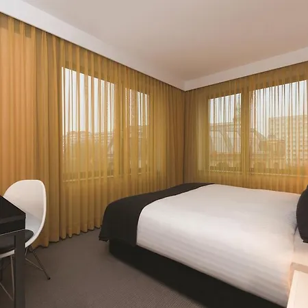 Apartmanhotel Adina Hackescher Markt 4*