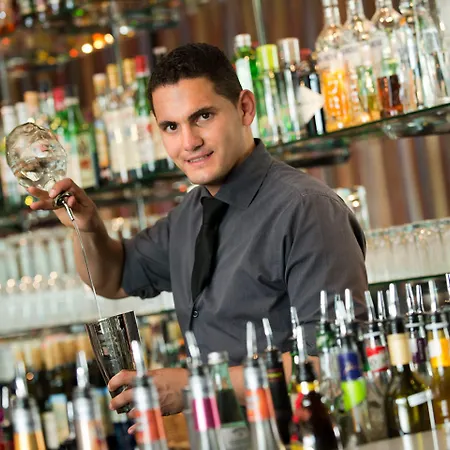 Adina Hackescher Markt 4*