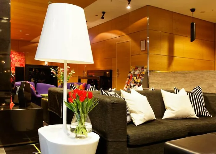 Adina Hackescher Markt 4* Berlín