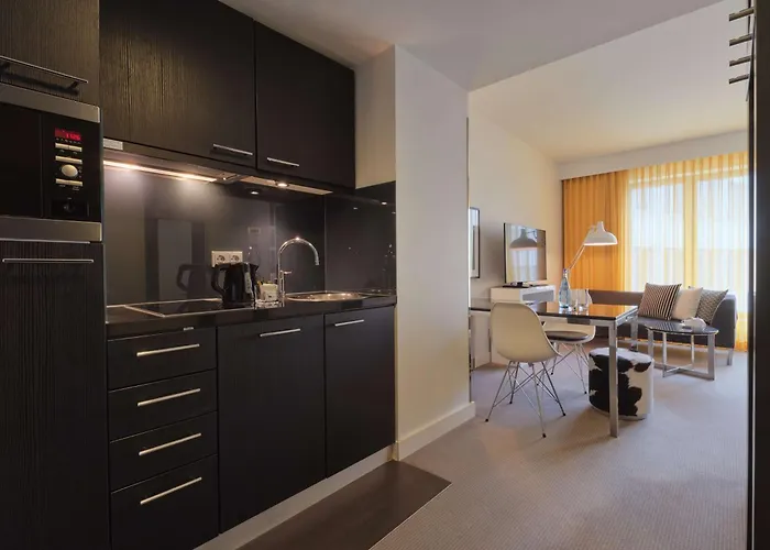 Adina Hackescher Markt Aparthotel 4*