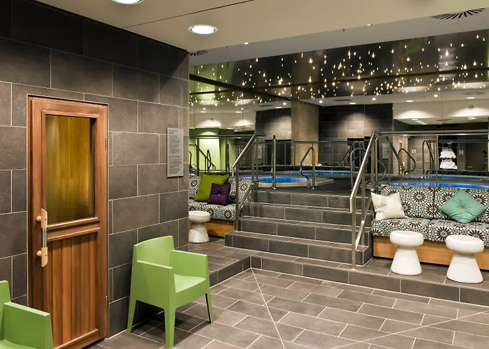 Apart Otel Adina Hackescher Markt 4*