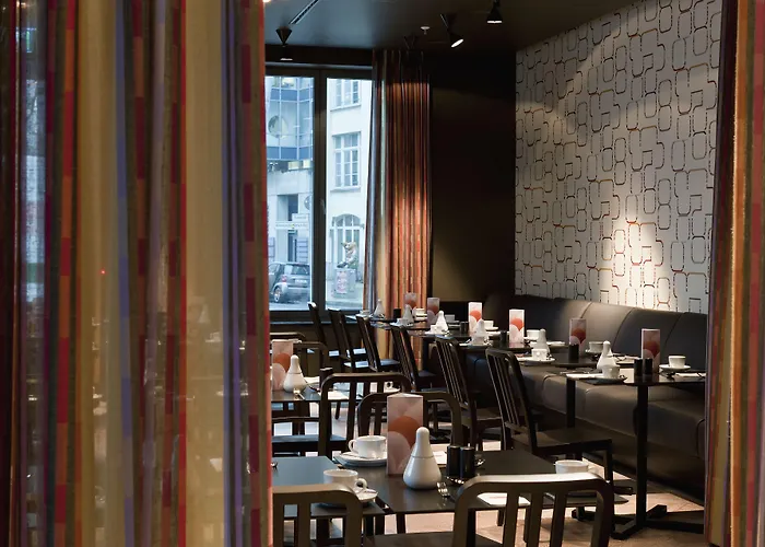 Adina Hackescher Markt 4*