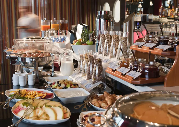 Apart Otel Adina Hackescher Markt 4*