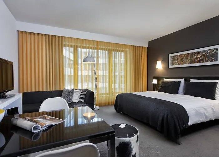 Adina Hackescher Markt Apart Otel
